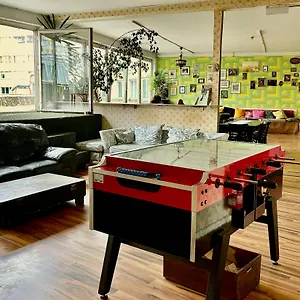 https://hostel-comebackpackers.find-berlin-hotels.com